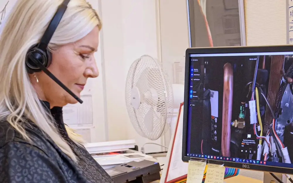 Rörmannen i Bromma båt